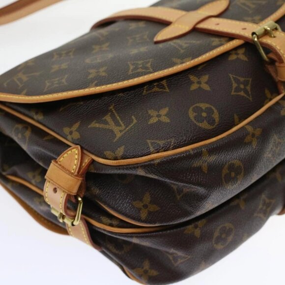 LOUIS VUITTON Monogram Saumur 30 Shoulder Bag M42256 LV Auth 45666AV - Picture 4 of 16